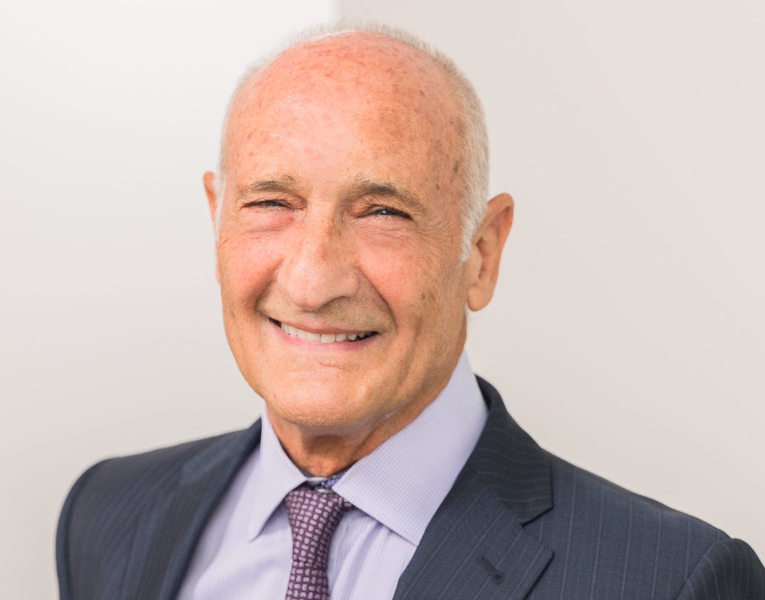 P G Headshots 2022 22 Ron Rubin Attorney scaled