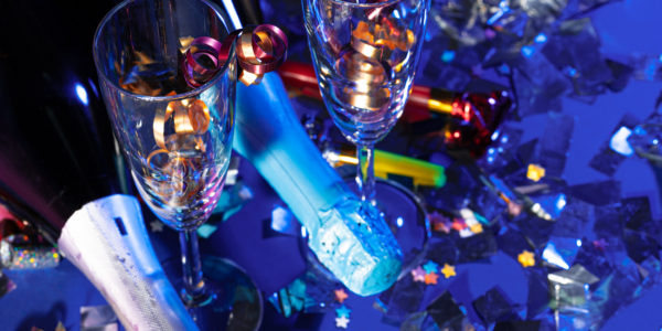 An early-morning crash on the New Jersey Turnpike left five people injured on New Year’s Eve, according to a recent news report from ABC 6.